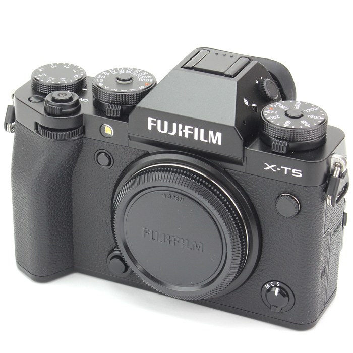 チャンプカメラ | 富士フイルム(FUJIFILM) X-T5 ブラック | デジタル
